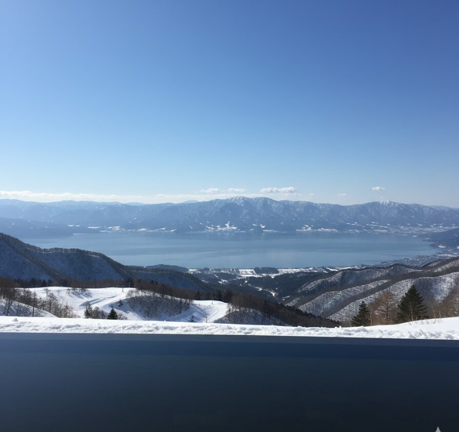 びわ湖バレイへはスタッドレス必須？冬のアクセスと雪道対策